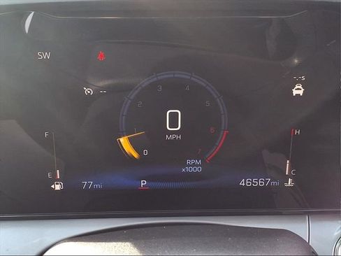 Used 2024 Chevrolet Trax LT image 24