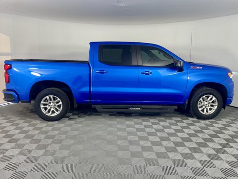 Used 2025 Chevrolet Silverado 1500 RST AWD/4WD image 6
