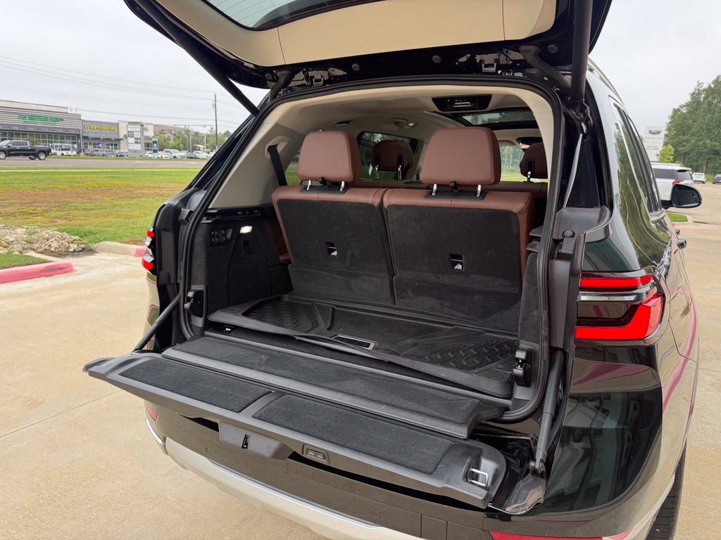 Used 2025 BMW X7 xDrive40i w/ Premium Package AWD/4WD image 33