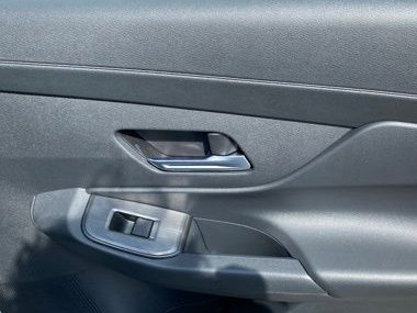 New 2026 Nissan Sentra SR w/ SR All Weather Package FWD image 27