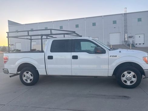 Used 2013 Ford F150 XLT w/ Mid Equipment Group image 4