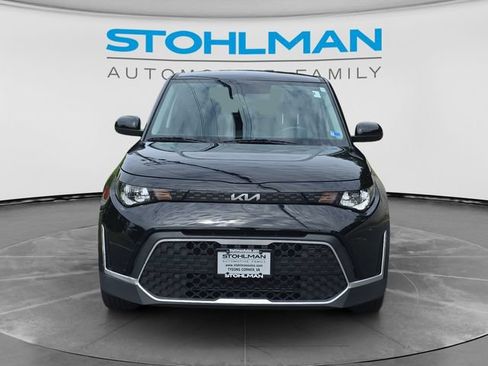 Used 2023 Kia Soul LX w/ LX Technology Package FWD image 2