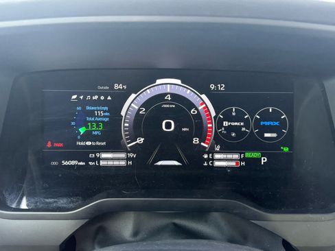 Used 2022 Toyota Tundra Capstone AWD/4WD image 9
