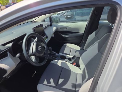 Used 2026 Toyota Corolla LE image 10