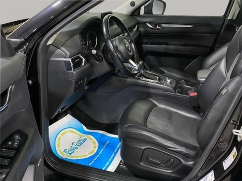 Used 2018 MAZDA CX-5 Touring w/ Preferred Equipment Package FWD image 22