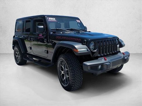 Used 2022 Jeep Wrangler Unlimited Rubicon w/ LED Lighting Group AWD/4WD image 3