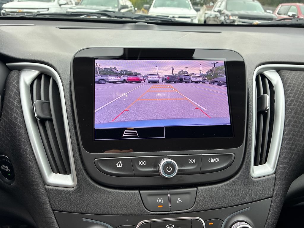 Used 2024 Chevrolet Malibu LS FWD image 19