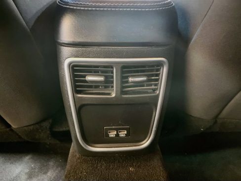Used 2022 Dodge Charger SXT AWD/4WD image 24