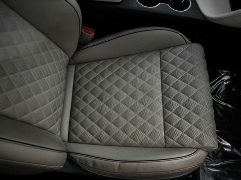 Used 2023 Genesis G70 3.3T w/ Sport Prestige Package image 36