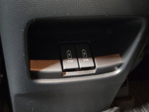 Used 2021 Honda CR-V Touring image 15