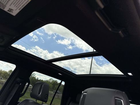 Certified 2023 Cadillac Escalade Sport AWD/4WD image 30