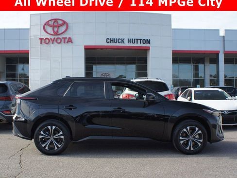 Used 2025 Toyota bZ4X AWD w/ Weather Package image 1