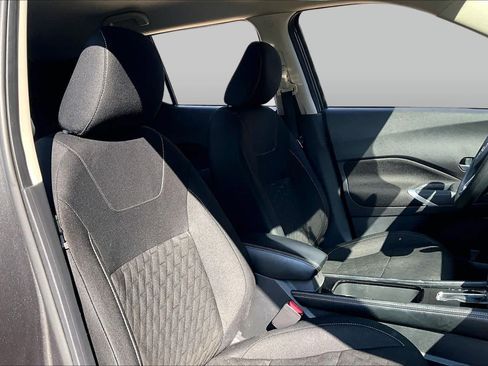 Certified 2024 Nissan Kicks SV w/ Interior Electronics Package FWD image 9