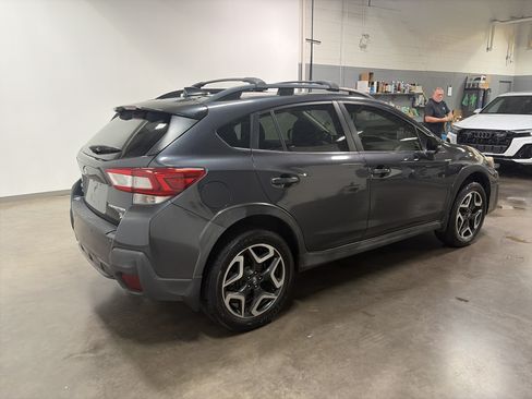 Used 2019 Subaru Crosstrek 2.0i Limited w/ Moonroof Package AWD/4WD image 3