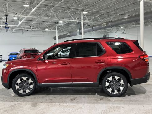New 2026 Honda Pilot Touring image 16