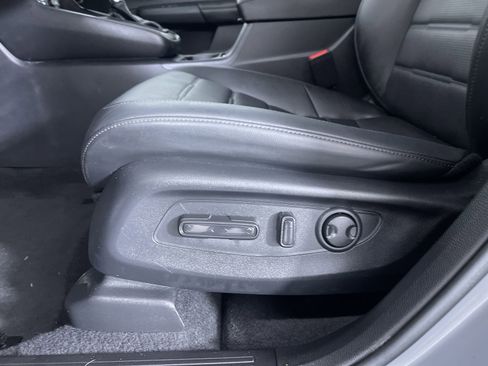 Used 2024 Honda CR-V EX-L image 13
