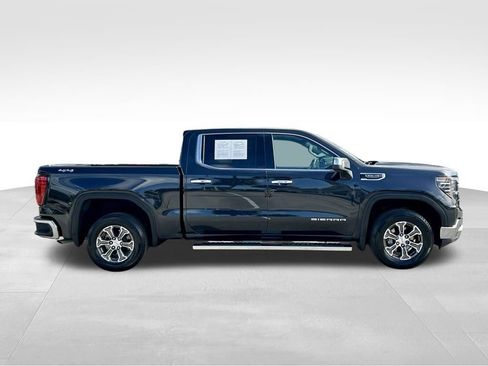 Used 2026 GMC Sierra 1500 SLT image 4