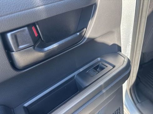 Used 2024 Toyota Tacoma SR5 image 19