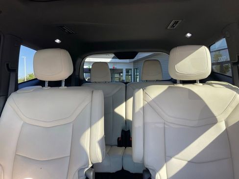Used 2021 Cadillac XT6 Sport AWD/4WD image 23