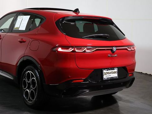Used 2024 Alfa Romeo Tonale Ti AWD/4WD image 11