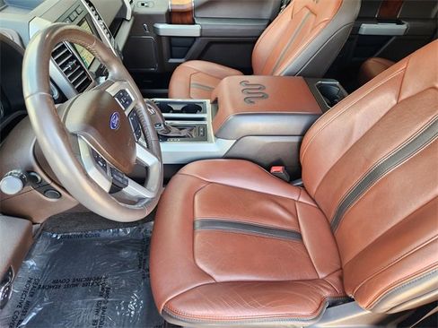 Used 2018 Ford F150 King Ranch w/ Equipment Group 601A Luxury AWD/4WD image 4