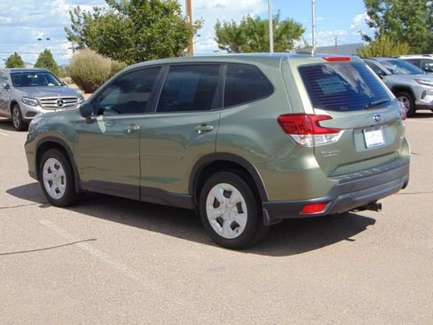 Used 2021 Subaru Forester AWD/4WD image 6