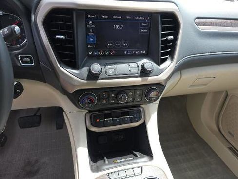 Used 2023 GMC Acadia Denali AWD/4WD image 5