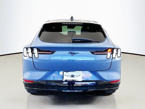 Used 2024 Ford Mustang Mach-E Premium image 6