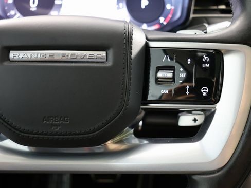 Used 2022 Land Rover Range Rover Long Wheelbase First Edition image 30