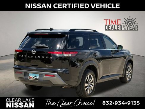 Used 2026 Nissan Pathfinder SL AWD/4WD image 4