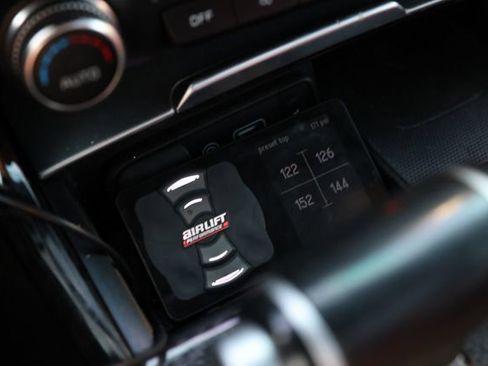 Used 2020 Kia Stinger GT1 image 27