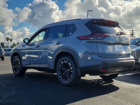 New 2026 Nissan Rogue SV FWD image 2