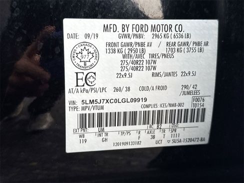 Used 2020 Lincoln Aviator Reserve w/ Equipment Group 202A image 28