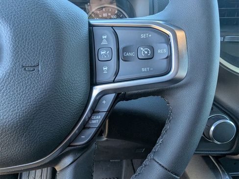 New 2026 RAM 1500 4x4 Crew Cab image 19