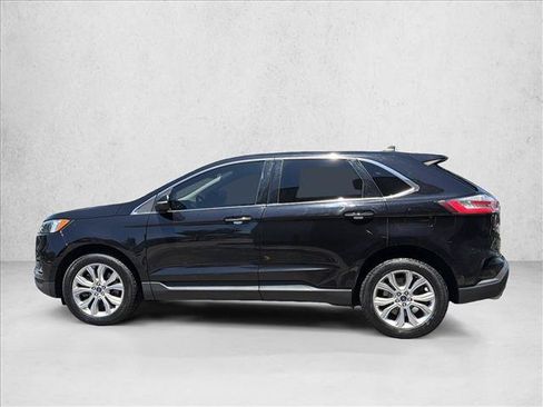 Used 2022 Ford Edge Titanium AWD/4WD image 8