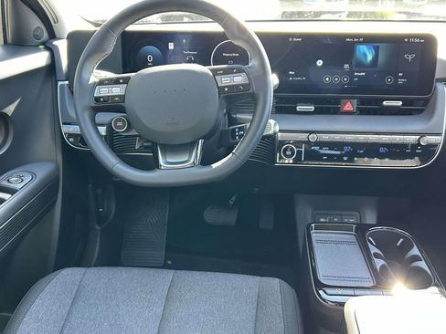 New 2026 Hyundai Ioniq 5 SE image 22