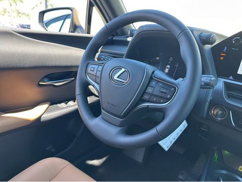 New 2026 Lexus UX 300h AWD image 13