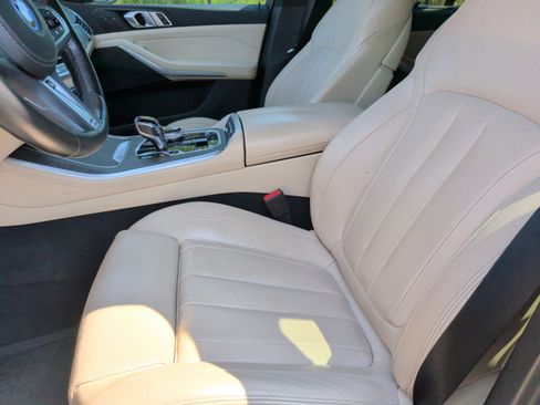 Used 2022 BMW X5 xDrive45e w/ M Sport Package AWD/4WD image 27