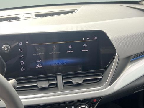 New 2026 Chevrolet Trax LT w/ Driver Confidence Package image 17