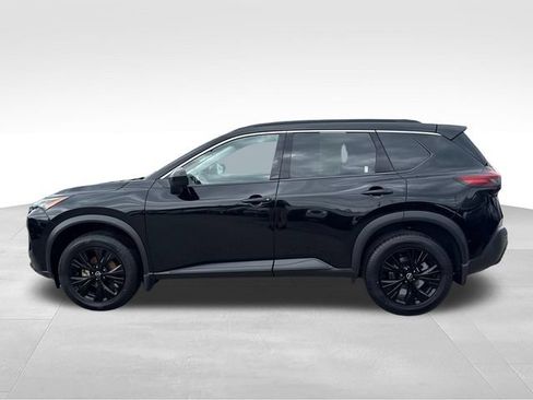 Used 2023 Nissan Rogue SV w/ SV Premium B Package AWD/4WD image 2