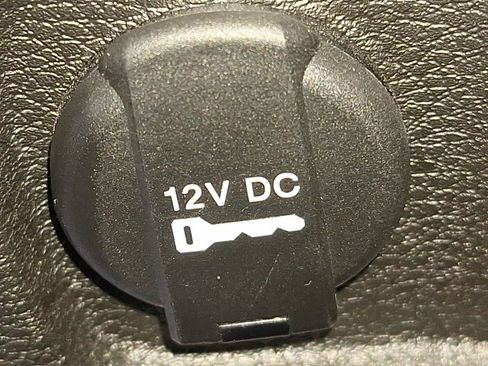 Used 2024 RAM 1500 Classic SLT image 38