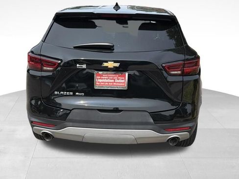 Used 2023 Chevrolet Blazer LT AWD/4WD image 7