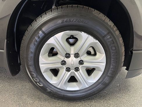 Used 2017 Chevrolet Traverse LS image 26