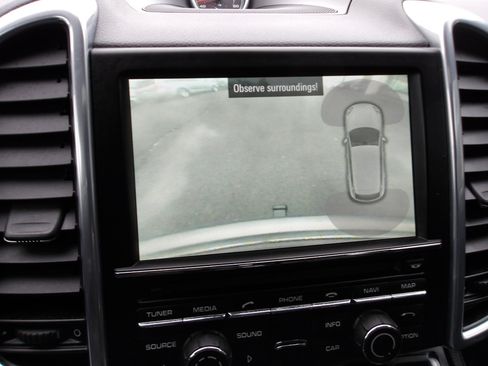 Used 2013 Porsche Cayenne image 20