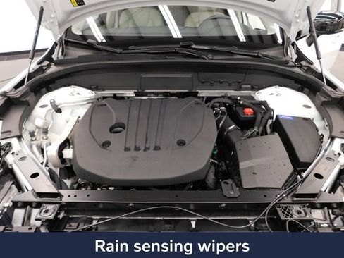 Used 2024 Volvo XC60 B5 Plus w/ Protection Package Premier image 35