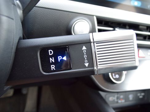 Used 2025 Hyundai Sonata SEL FWD image 14