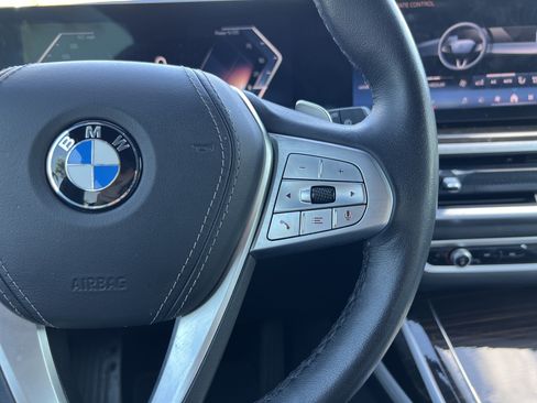 Certified 2024 BMW X7 xDrive40i w/ Premium Package AWD/4WD image 20