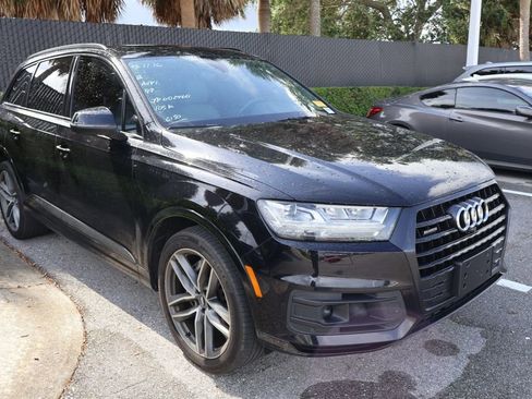 Used 2018 Audi Q7 3.0T Prestige AWD/4WD image 6