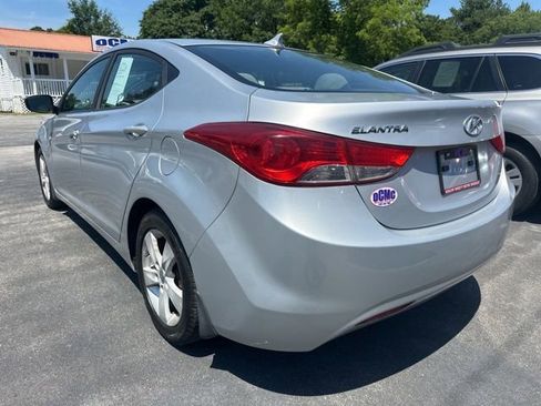 Used 2012 Hyundai Elantra GLS w/ Preferred Pkg 3 FWD image 5