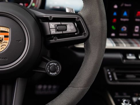 Certified 2025 Porsche 911 Turbo S AWD/4WD image 16